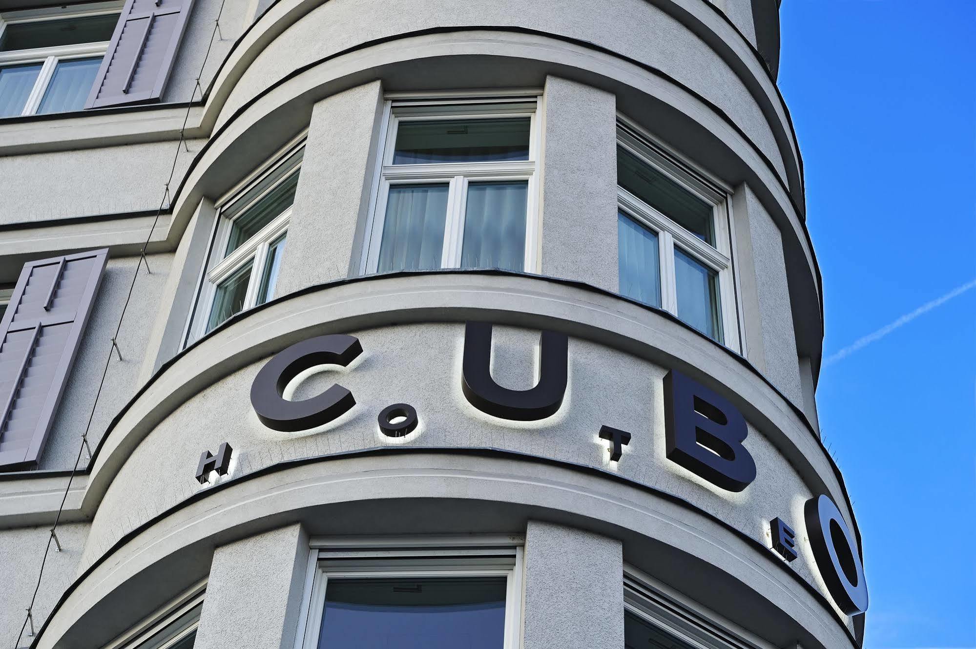 Hotel Cubo Ljubljana Extérieur photo